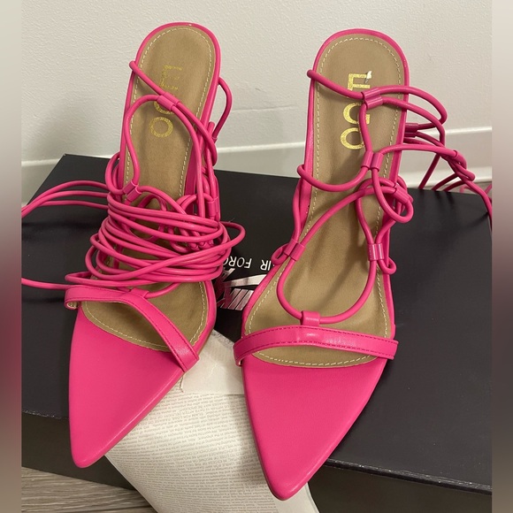 Hot pink lace-up heels size US 7 UK 5 - Picture 5 of 6